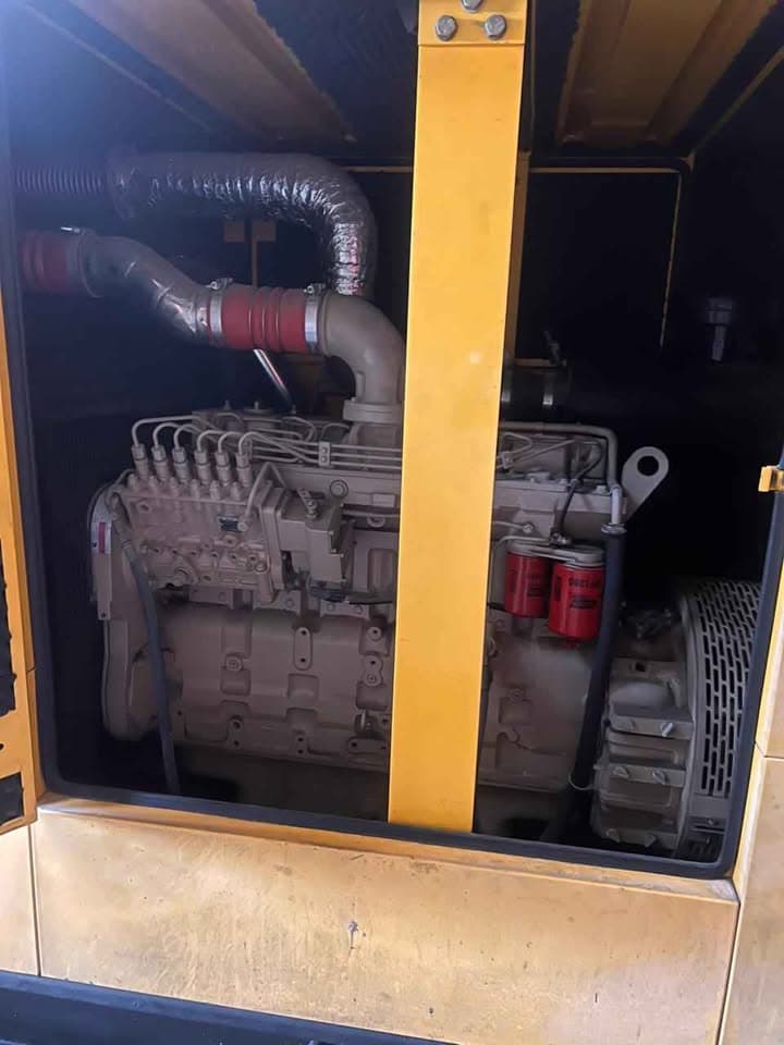Cummins USA 200 kVA Diesel Set — photo 1 of 6