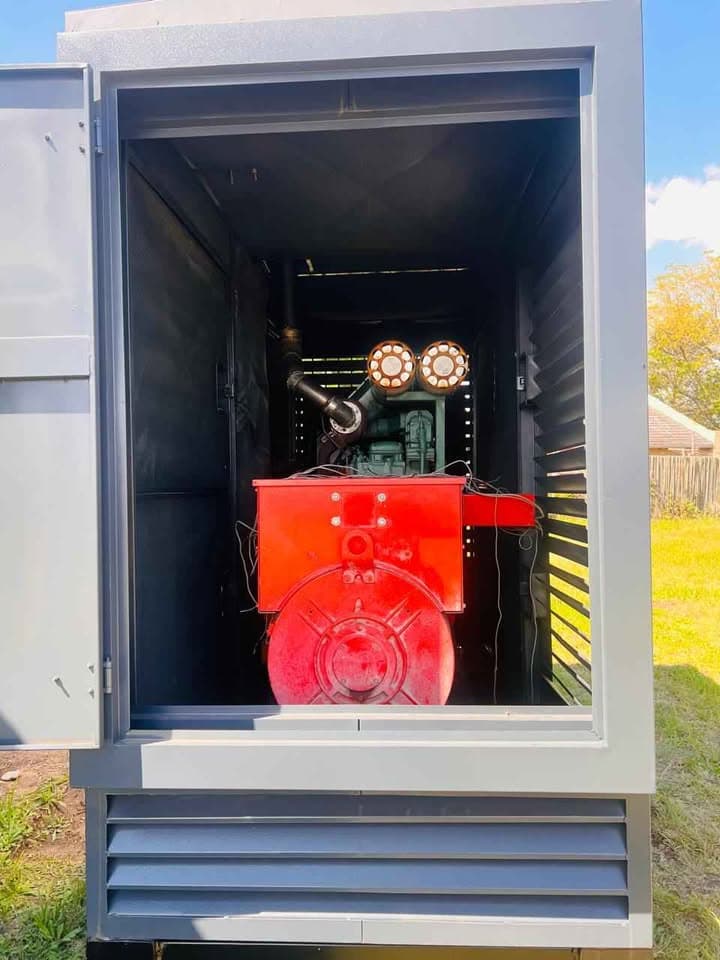 Volvo 400 kVA Diesel Set — photo 1 of 7