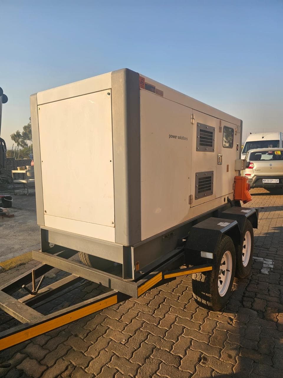 RICARDO 80KVA DIESEL SET ON A TRAILER — photo 1 of 5