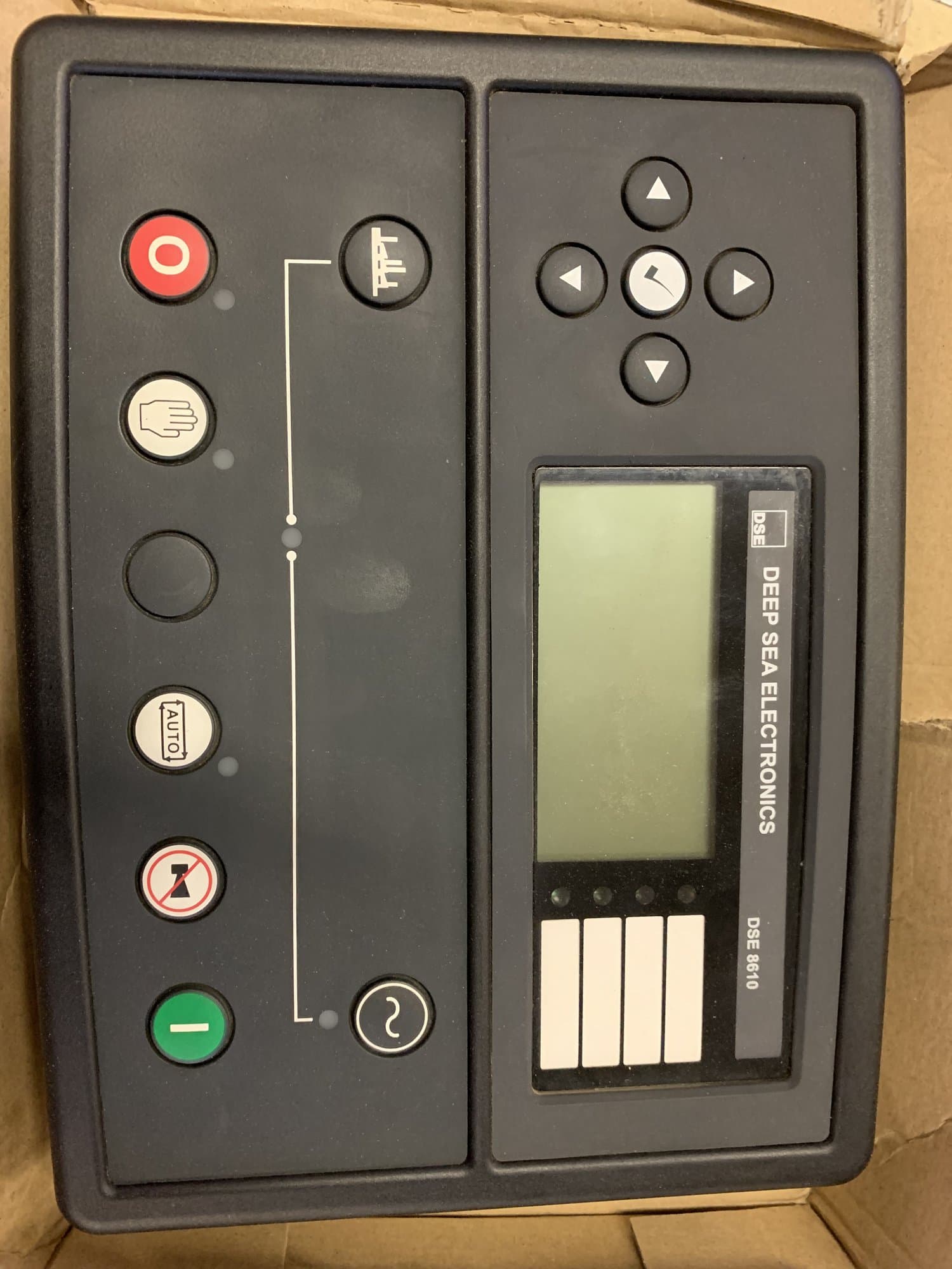 DEEP SEA 8610 CONTROLLER — photo 1 of 2